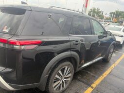 Nissan Pathfinder full