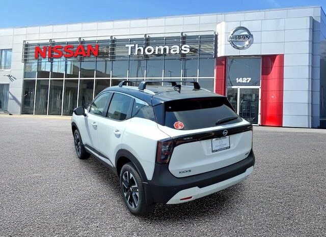 
 Nissan Kicks full									