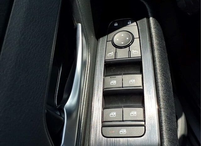 
 Nissan Kicks full									