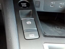 
										Nissan Kicks full									