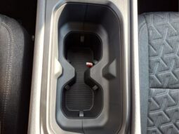 
										Nissan Kicks full									