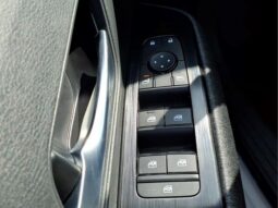 
										Nissan Kicks full									