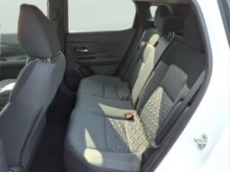 
										Nissan Kicks full									