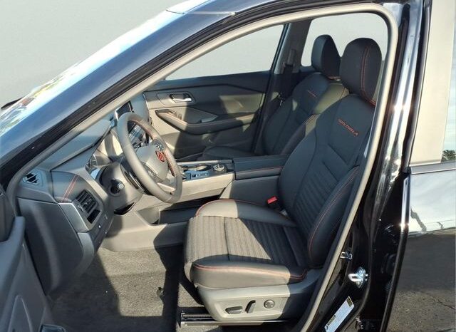 
 Nissan Rogue full									