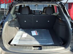 
										Nissan Kicks full									