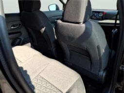 
										Nissan Kicks full									