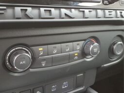 
										Nissan Frontier full									
