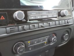 
										Nissan Frontier full									