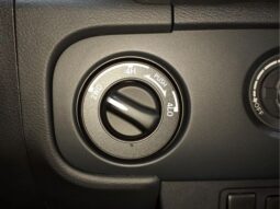 
										Nissan Frontier full									
