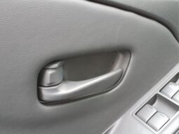 
										Nissan Frontier full									
