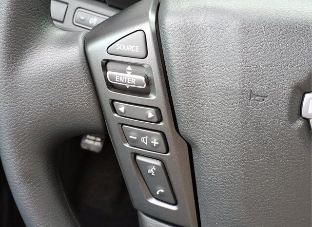 
								Nissan Frontier full									
