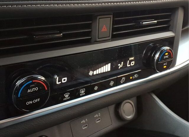 
 Nissan Rogue full									