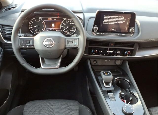 
 Nissan Rogue full									