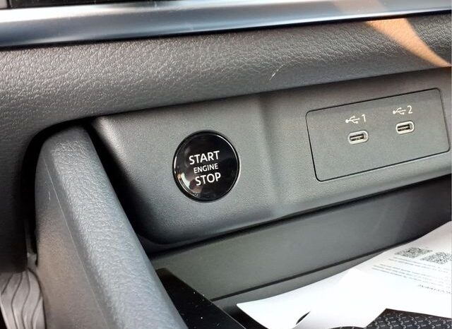 
 Nissan Rogue full									