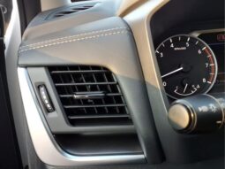 Nissan Rogue full