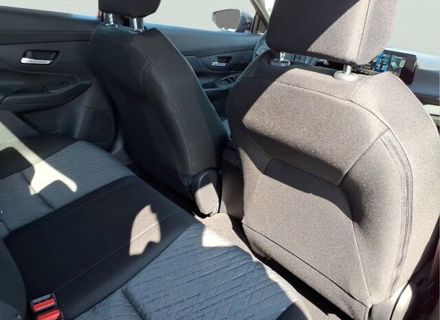 
								Nissan Sentra full									