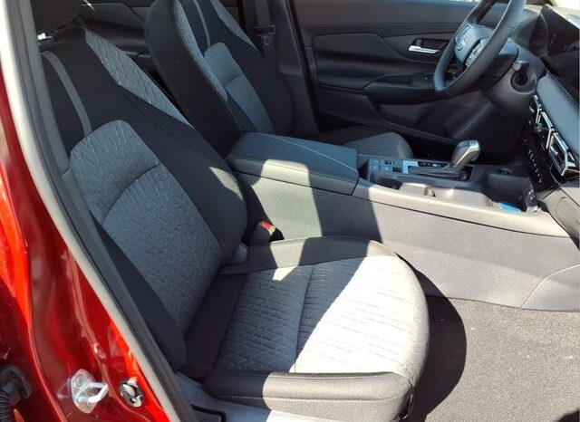 
								Nissan Sentra full									