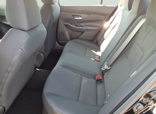 
								Nissan Sentra full									