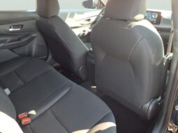
										Nissan Sentra full									