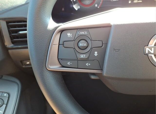 
								Nissan Sentra full									