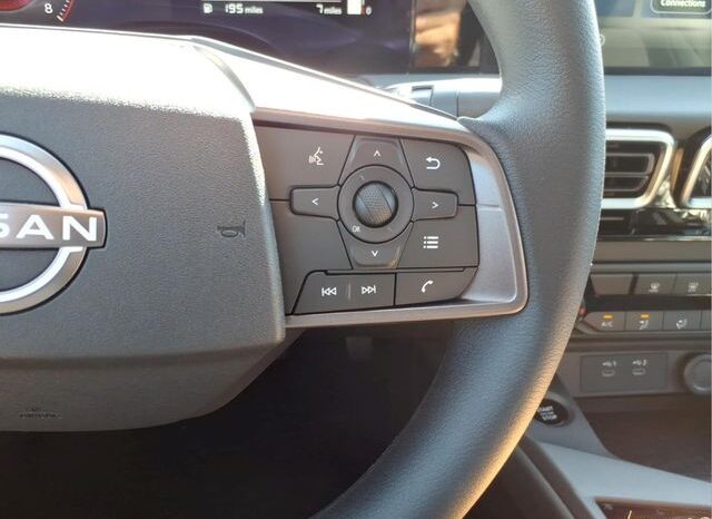
								Nissan Sentra full									