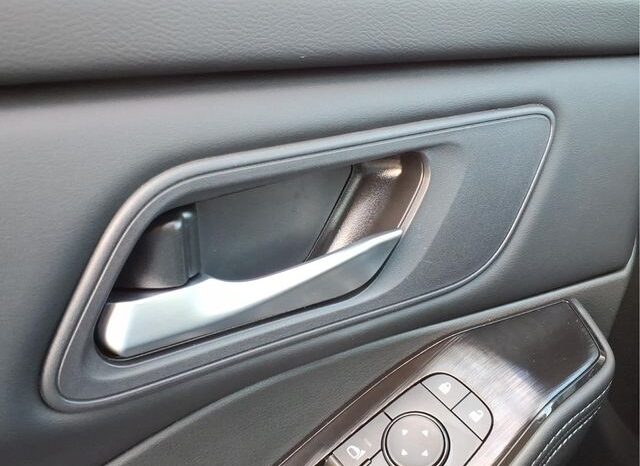 
 Nissan Rogue full									