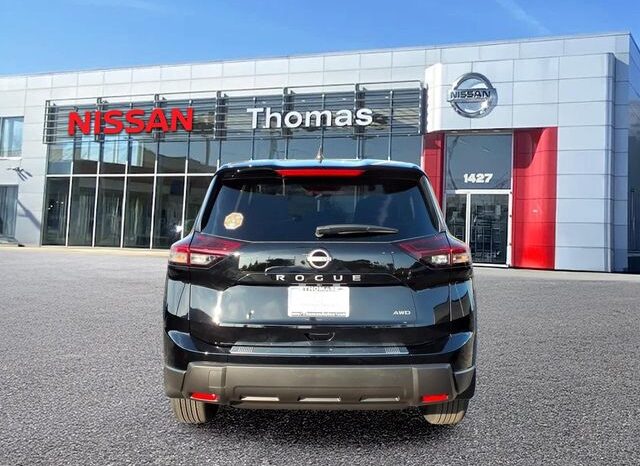 
 Nissan Rogue full									