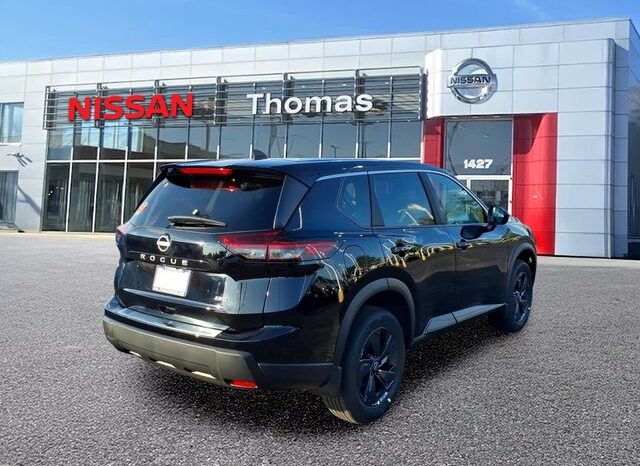 
 Nissan Rogue full									