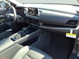 
 Nissan Rogue full									