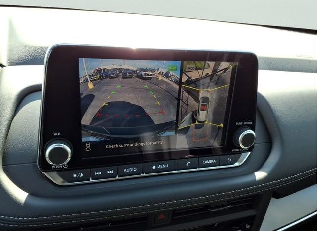 
 Nissan Rogue full									
