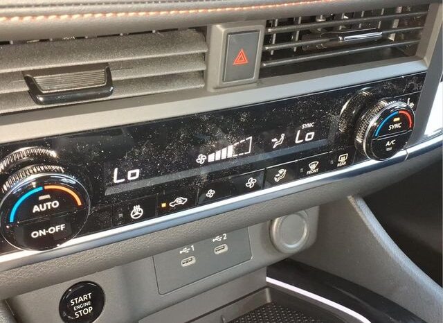 
 Nissan Rogue full									