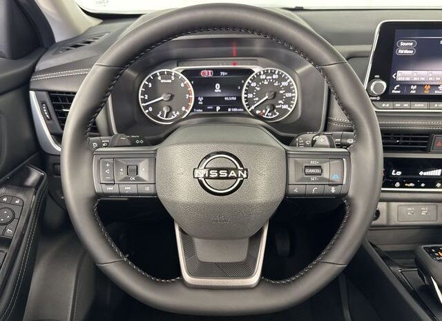 
 Nissan Rogue full									