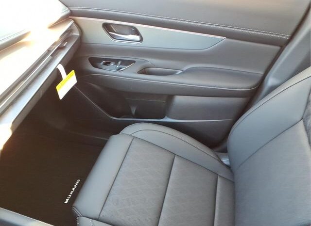 
								Nissan Murano full									