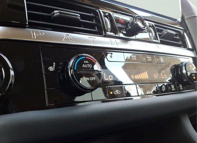 
 Nissan Pathfinder full									