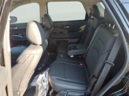 
 Nissan Pathfinder full									
