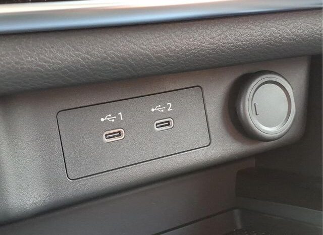 
 Nissan Rogue full									