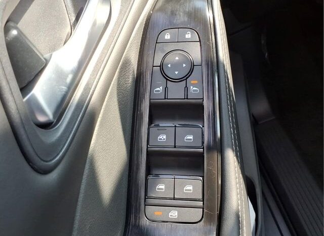 
 Nissan Rogue full									
