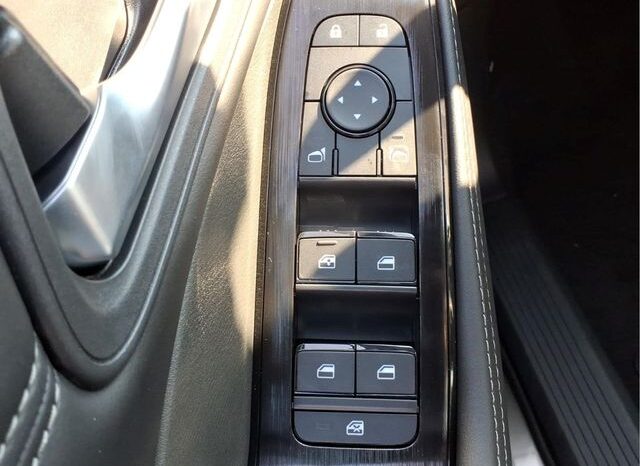 
 Nissan Rogue full									