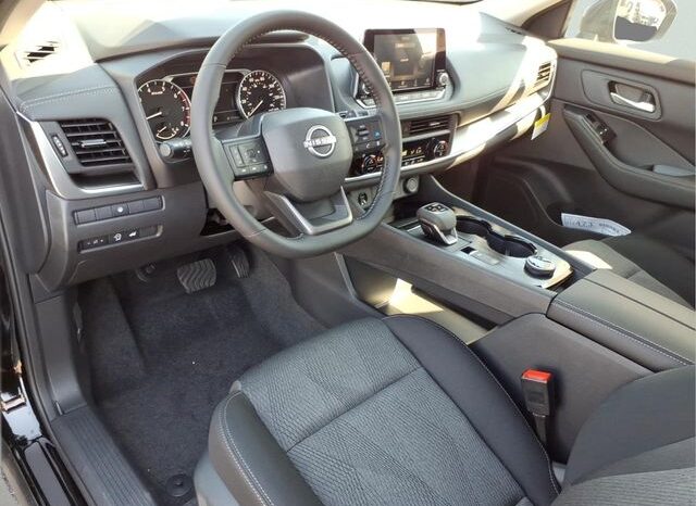 
 Nissan Rogue full									
