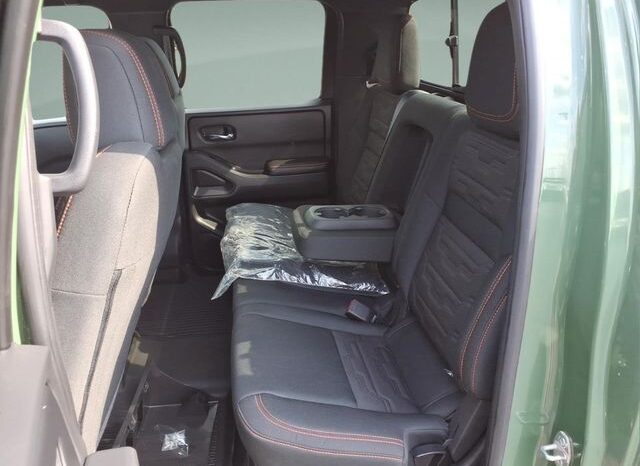 
 Nissan Frontier full									