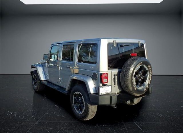 
								Jeep Wrangler full									