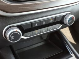 
										Nissan Altima full									
