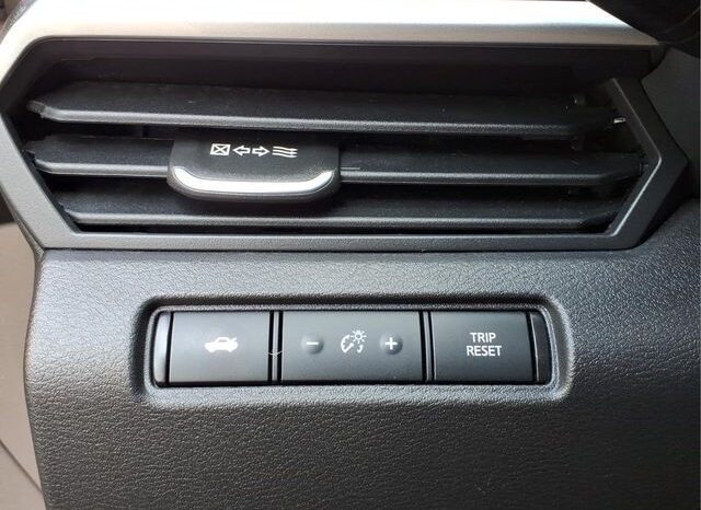 
								Nissan Altima full									
