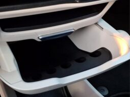 
										Chrysler Pacifica full									