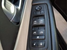 
										Chrysler Pacifica full									