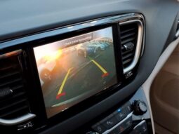 
										Chrysler Pacifica full									