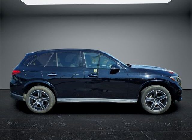 
 Mercedes-Benz GLC full									