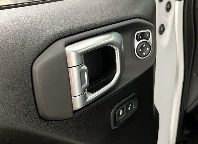 
 Jeep Wrangler full									