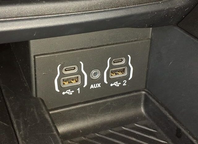 
 Chrysler Pacifica full									
