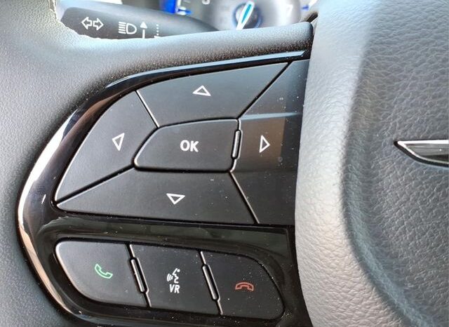 
 Chrysler Pacifica full									